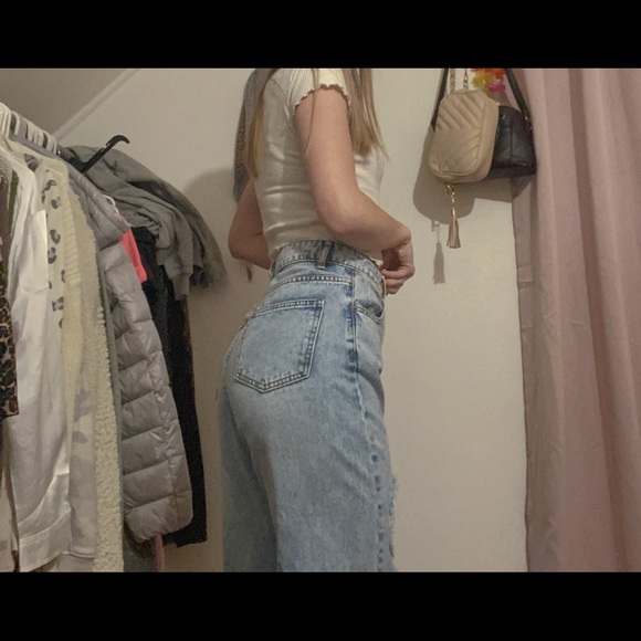 Boyfriend Jean - Picture 2 of 3